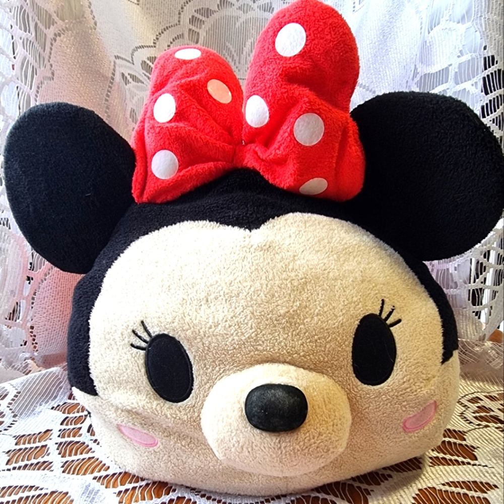 Disney JUMBO Minnie Mouse Tsum Tsum Plushie 19" Large Red White Polka Dot